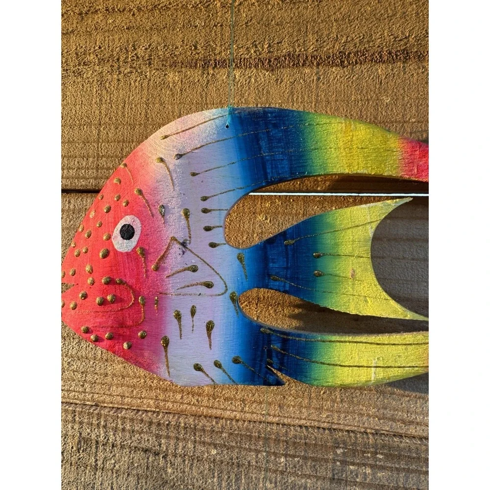 Wooden Hanging Decorative‎ Hand Carved Hand Painted Fish Vintage Jamaica